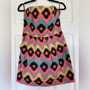 Beautiful strapless mini dress